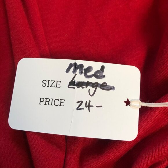 Red Long Sleeve Relaxed Fit Top Womens Size Medium Casual Comfy NEW - Picture 7 of 8